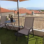 شقة Village Maisonette