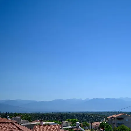 Village Maisonette Apartamento Avramio