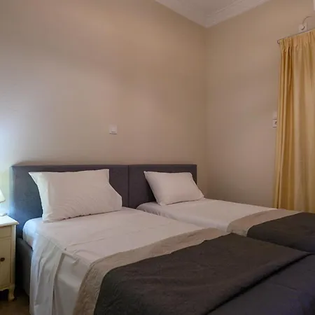 Village Maisonette شقة Avramio